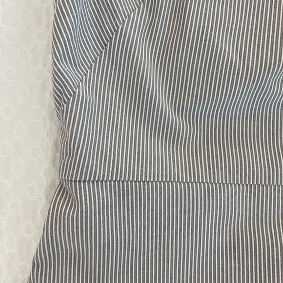Banana Republic Seersucker Shift Dress - Picture 7 of 14